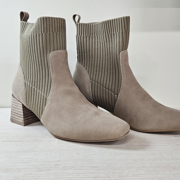 Oasis Society | Geraldine Taupe Sock Bootie with Chunky Heel - Picture 2 of 6